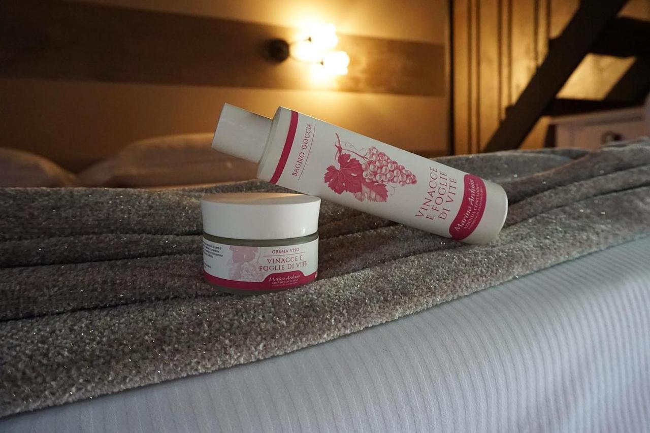 Agriturismo & Agricamping Serena Pastrengo Eksteriør billede